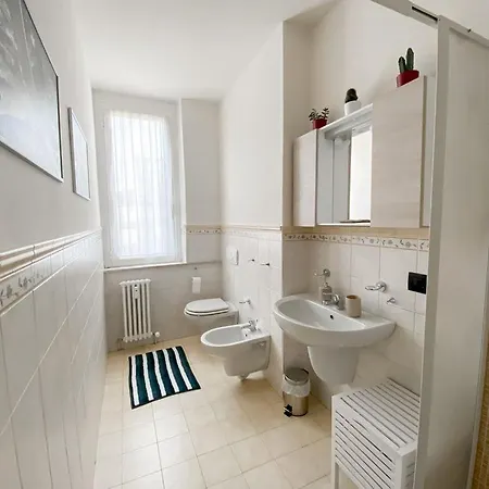 Garda Holiday Apartment Desenzano del Garda